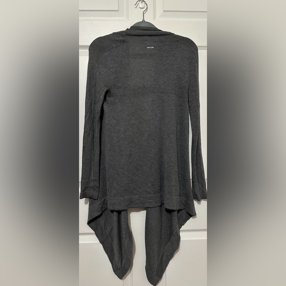 Lululemon Express Yourself Wrap Cardigan Grey - Picture 7 of 7